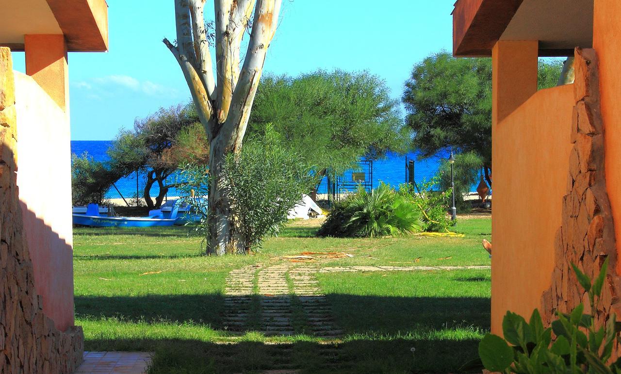 Villaggio Piscina Rei モンテ・ナイ エクステリア 写真